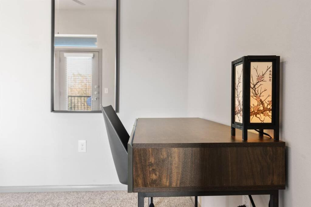 Modern Austin 2Br 2B Unit With Pool, Parking & Wifi Apartment Exterior photo